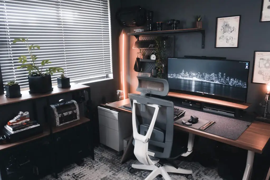 Cozy Desk Ideas: Transform Your Workspace into a Comfort Haven